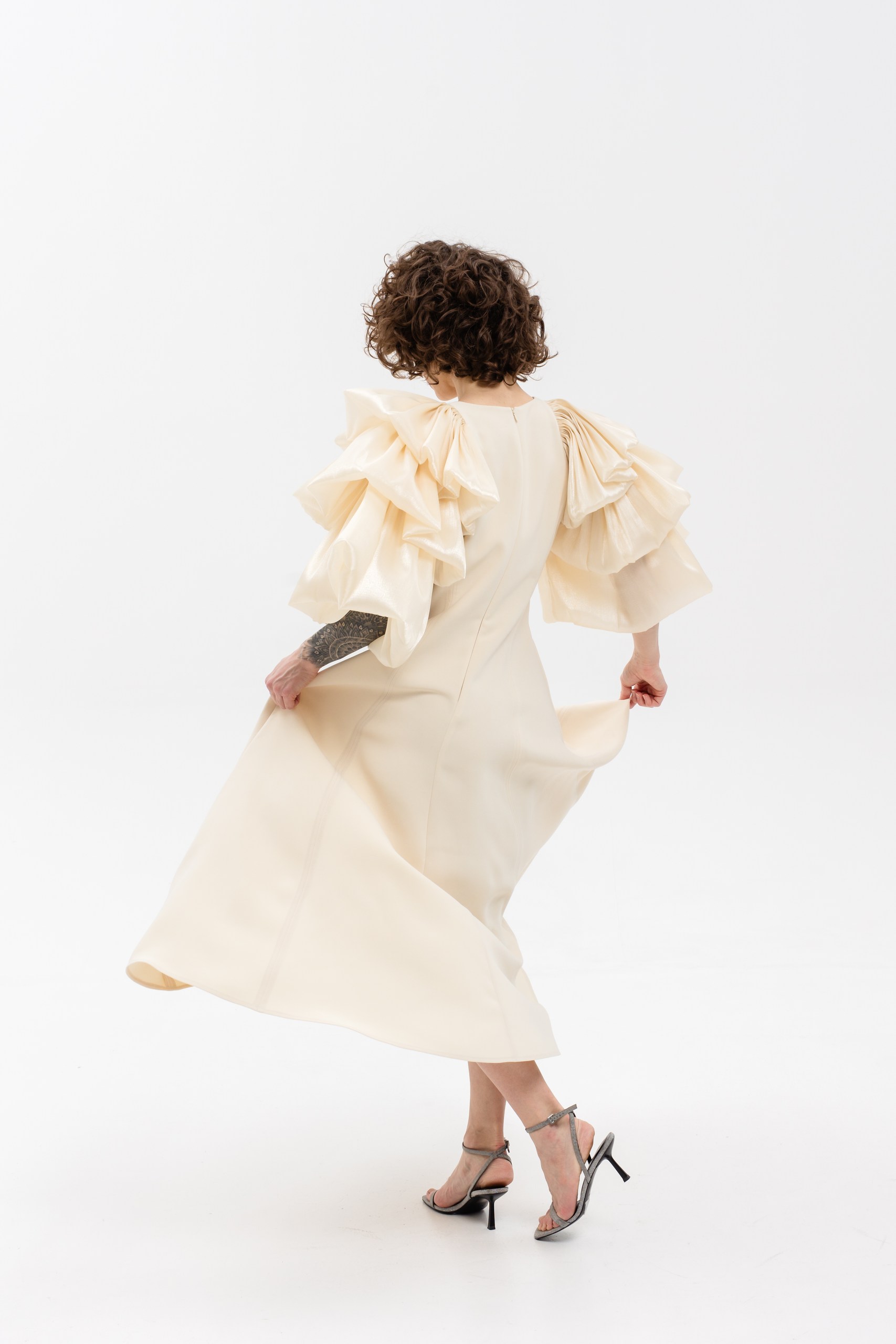 Платье фантазийное Матильда /молочное/